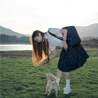 蓝色妖姬